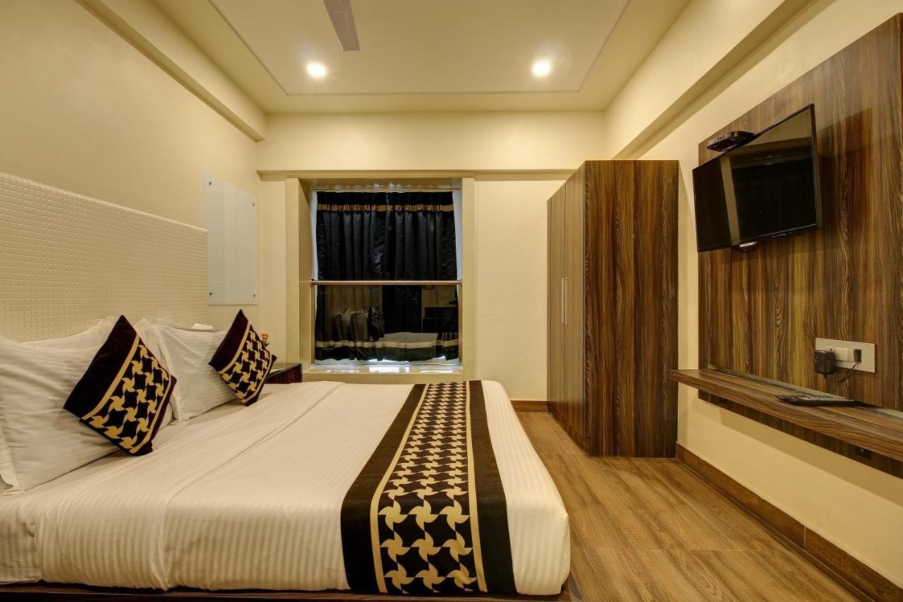 Hotel Mumbai House Juhu, Santacruz West, Mumbai Bilik gambar