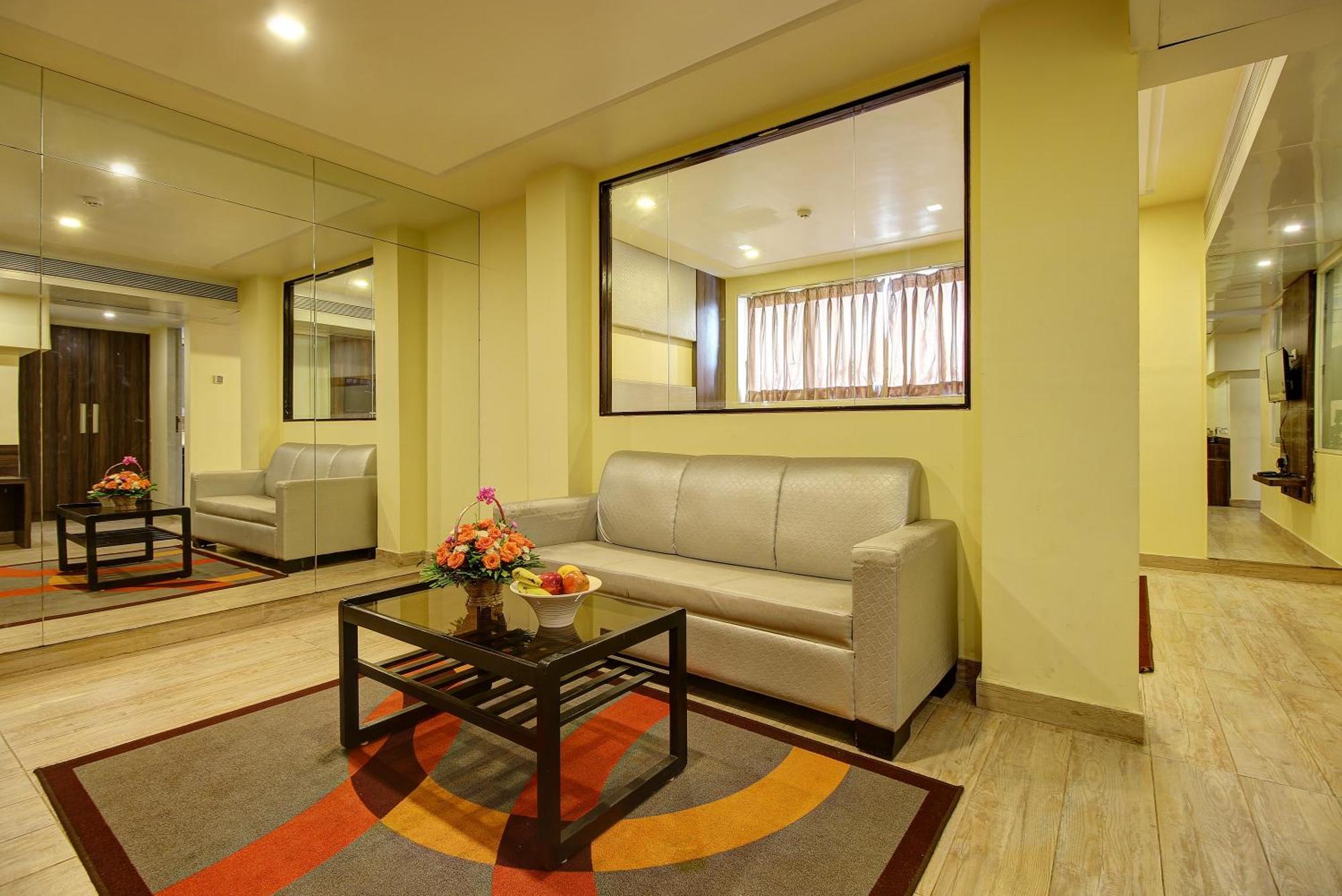 Hotel Mumbai House Juhu, Santacruz West, Mumbai Bilik gambar